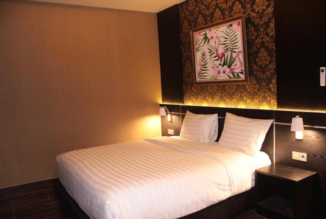 Grand Venetian Hotel Metro Luaran gambar