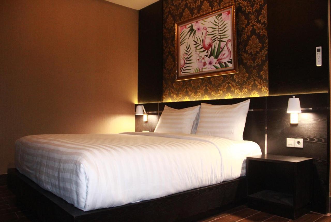 Grand Venetian Hotel Metro Luaran gambar