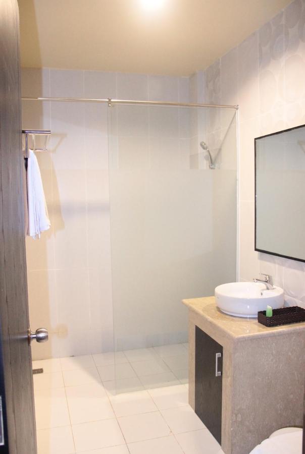 Grand Venetian Hotel Metro Luaran gambar
