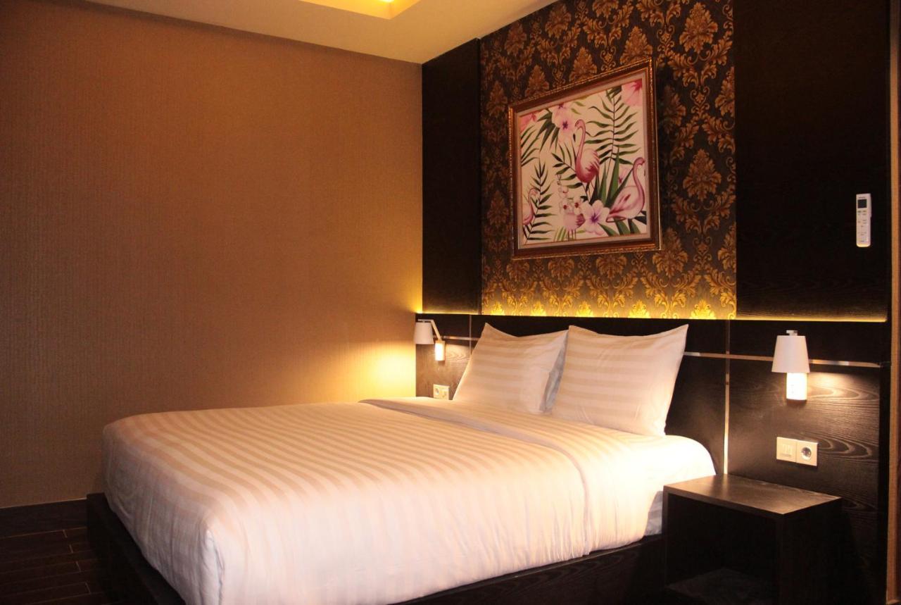 Grand Venetian Hotel Metro Luaran gambar
