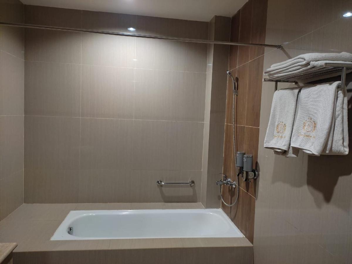 Grand Venetian Hotel Metro Luaran gambar